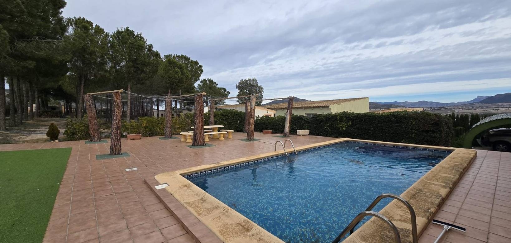 Revente - Country house - Salinas