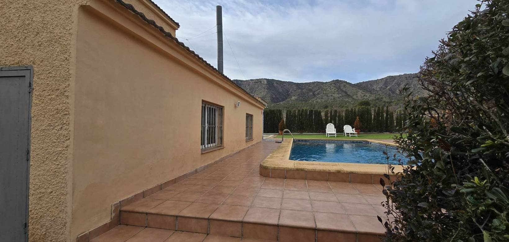 Revente - Country house - Salinas