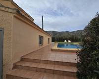 Revente - Country house - Salinas