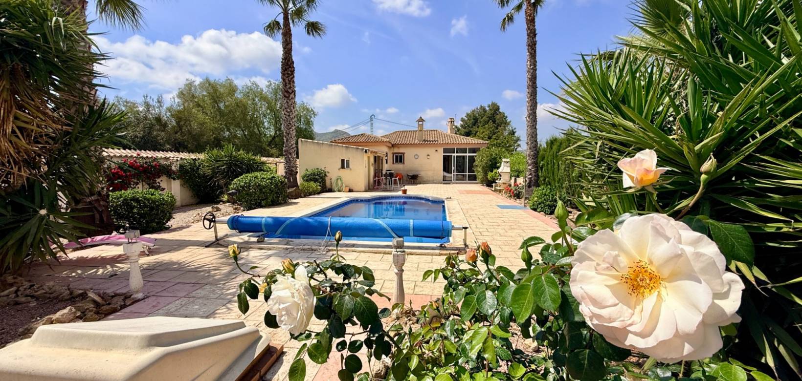 Revente - Detached villa - Hondón de los Frailes