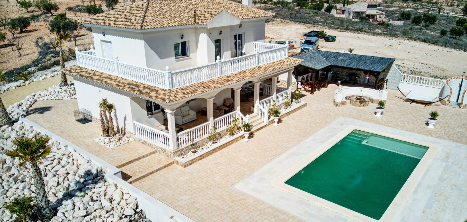 Revente - Detached villa - Pinoso  - Pinoso