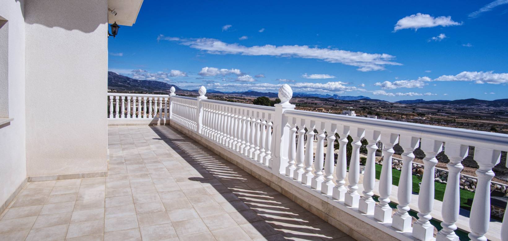 Revente - Detached villa - Pinoso  - Pinoso
