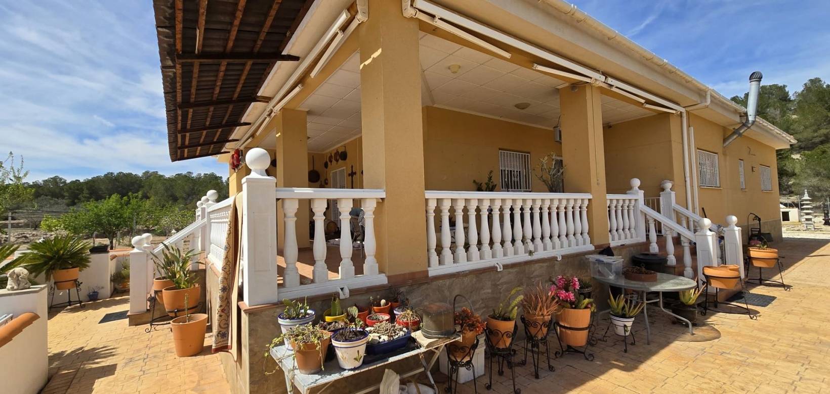 Revente - Detached villa - Sax