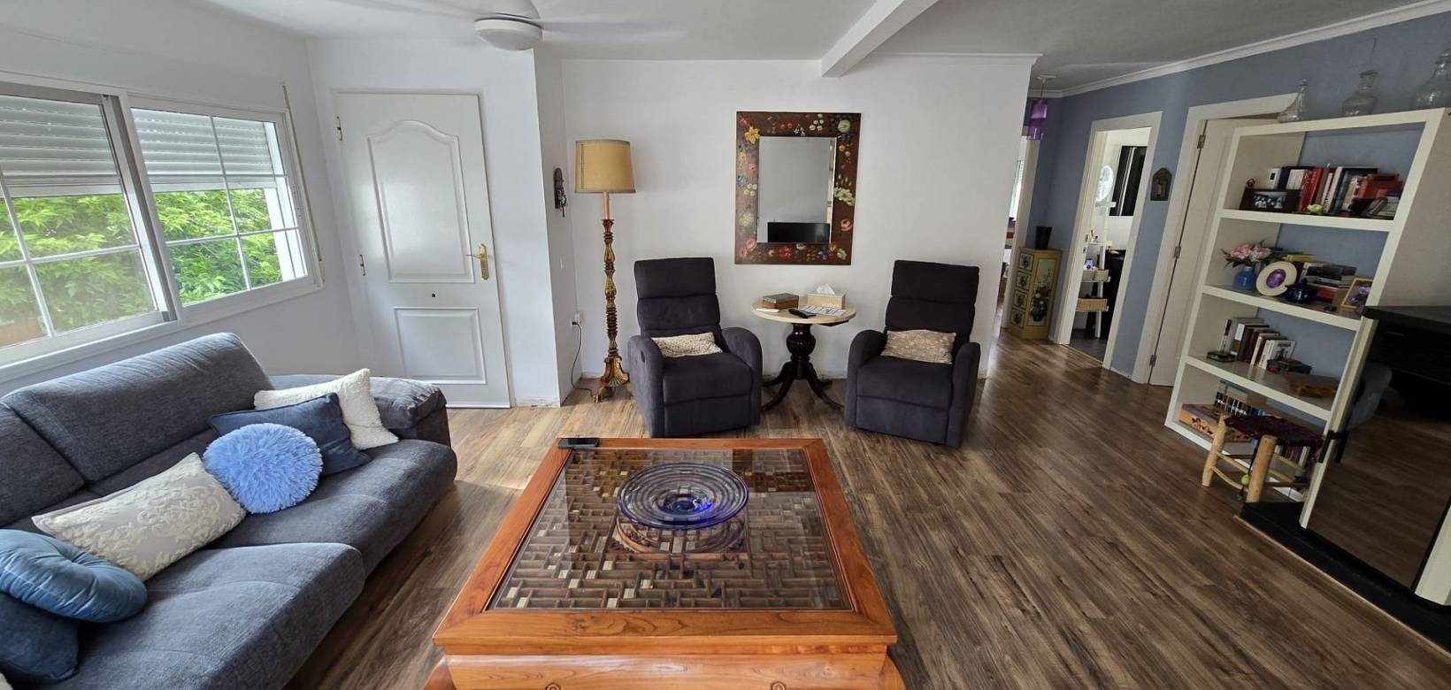 Revente - Detached villa - Sax