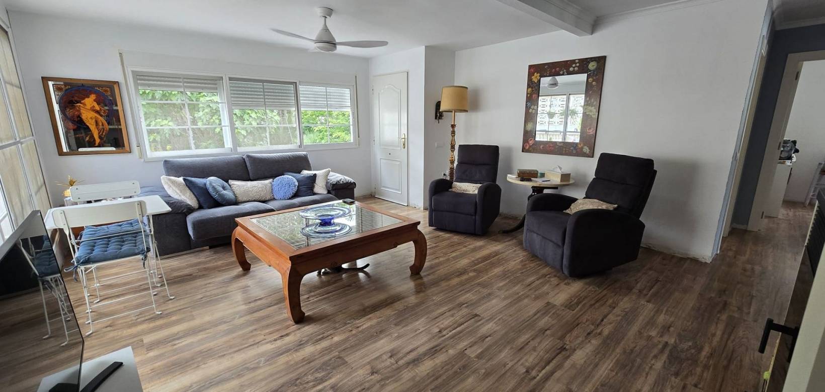 Revente - Detached villa - Sax