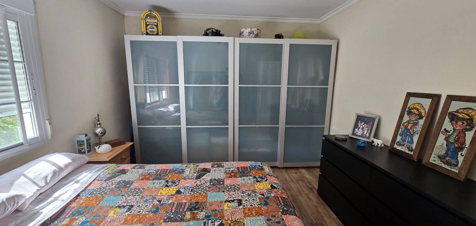 Revente - Detached villa - Sax