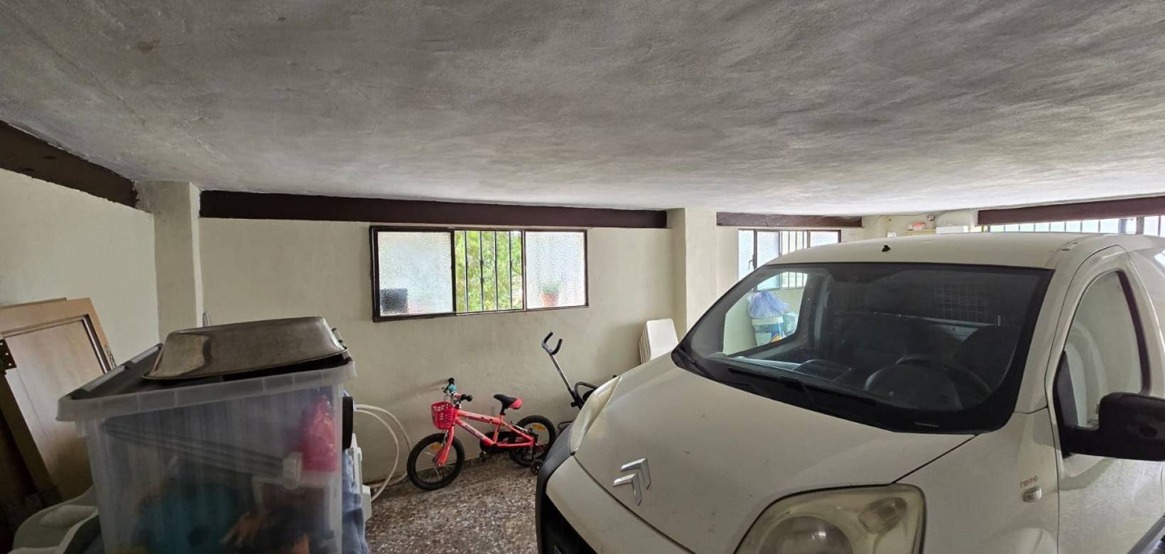 Revente - Detached villa - Sax