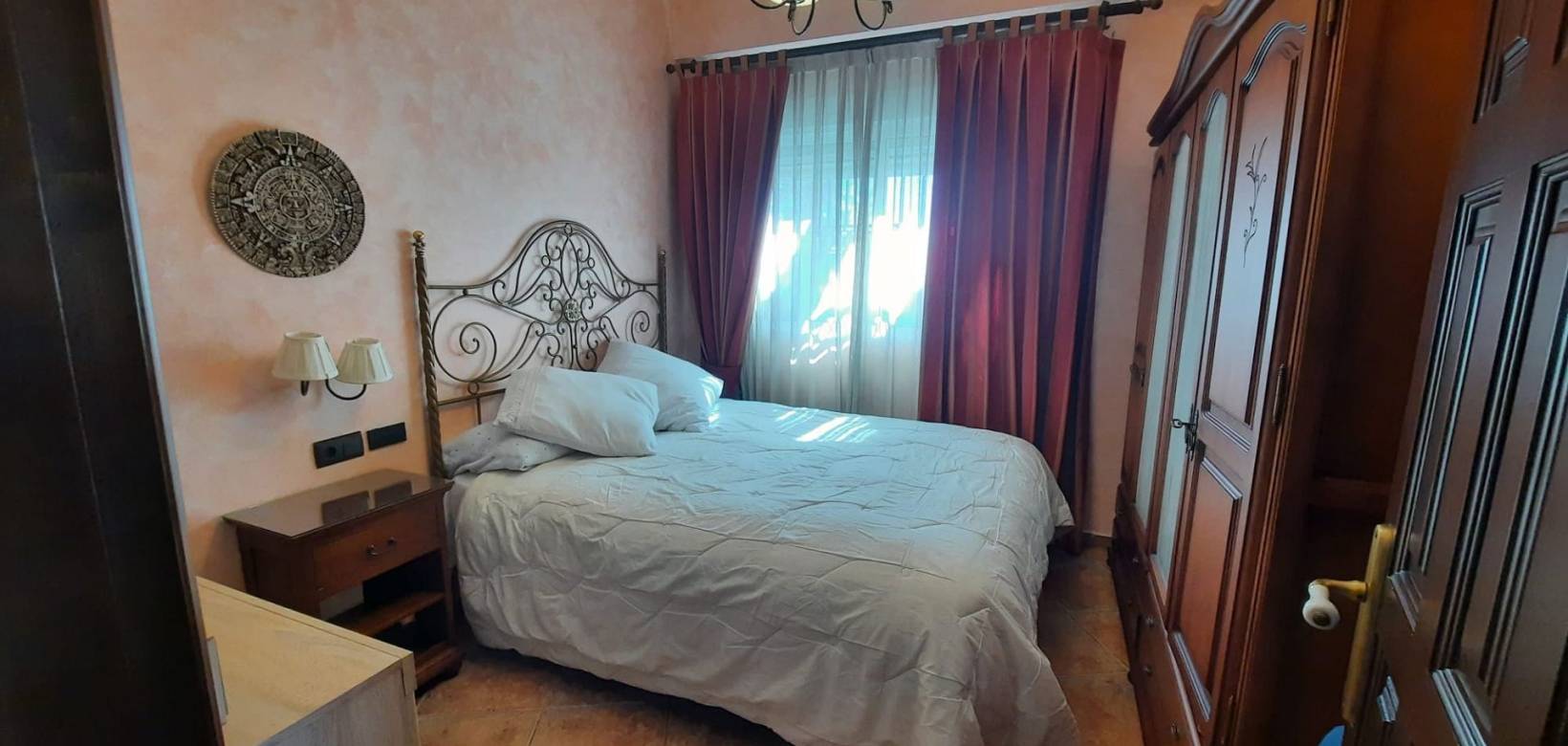 Revente - Detached villa - Sax