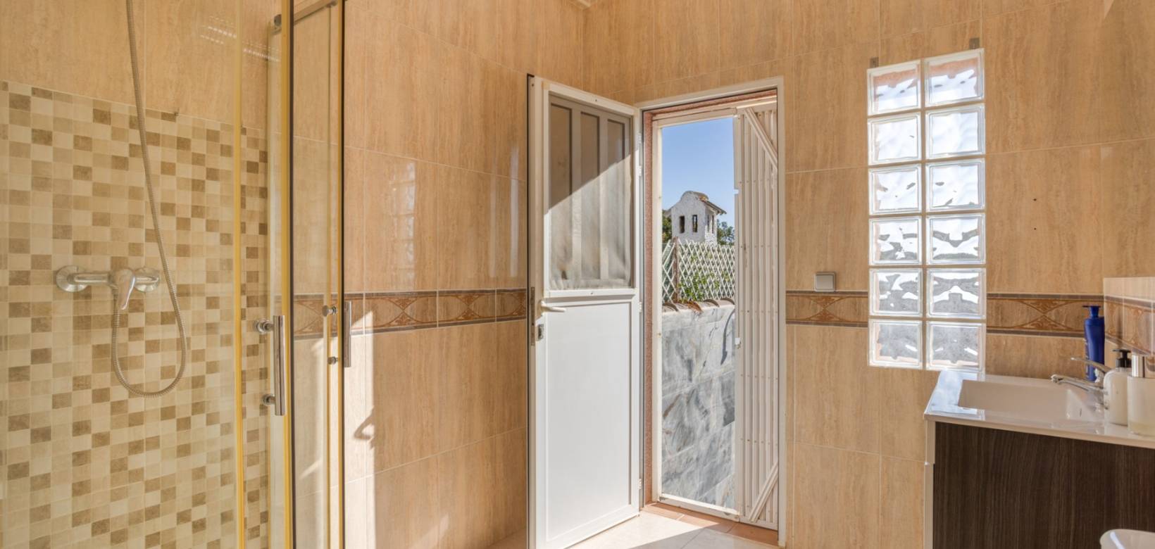 Revente - Detached villa - Torrevieja - Urbanización San Luis