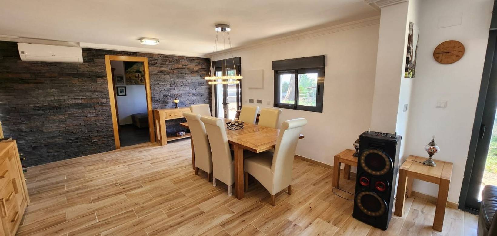 Revente - Detached villa - Villena