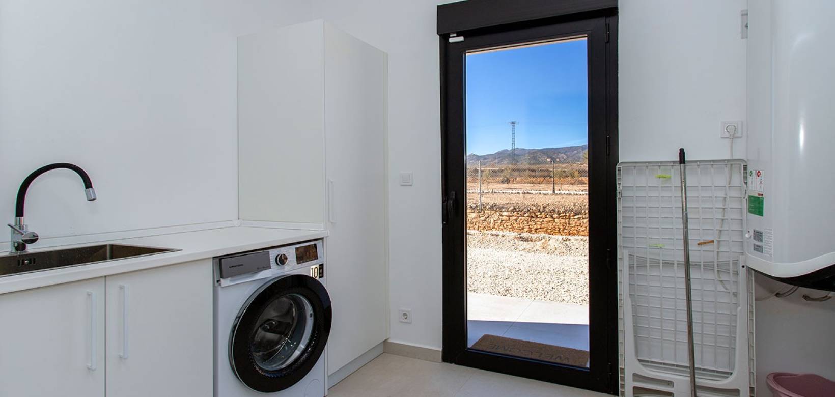 Revente - Finca / Country Property - Pinoso  - Campo