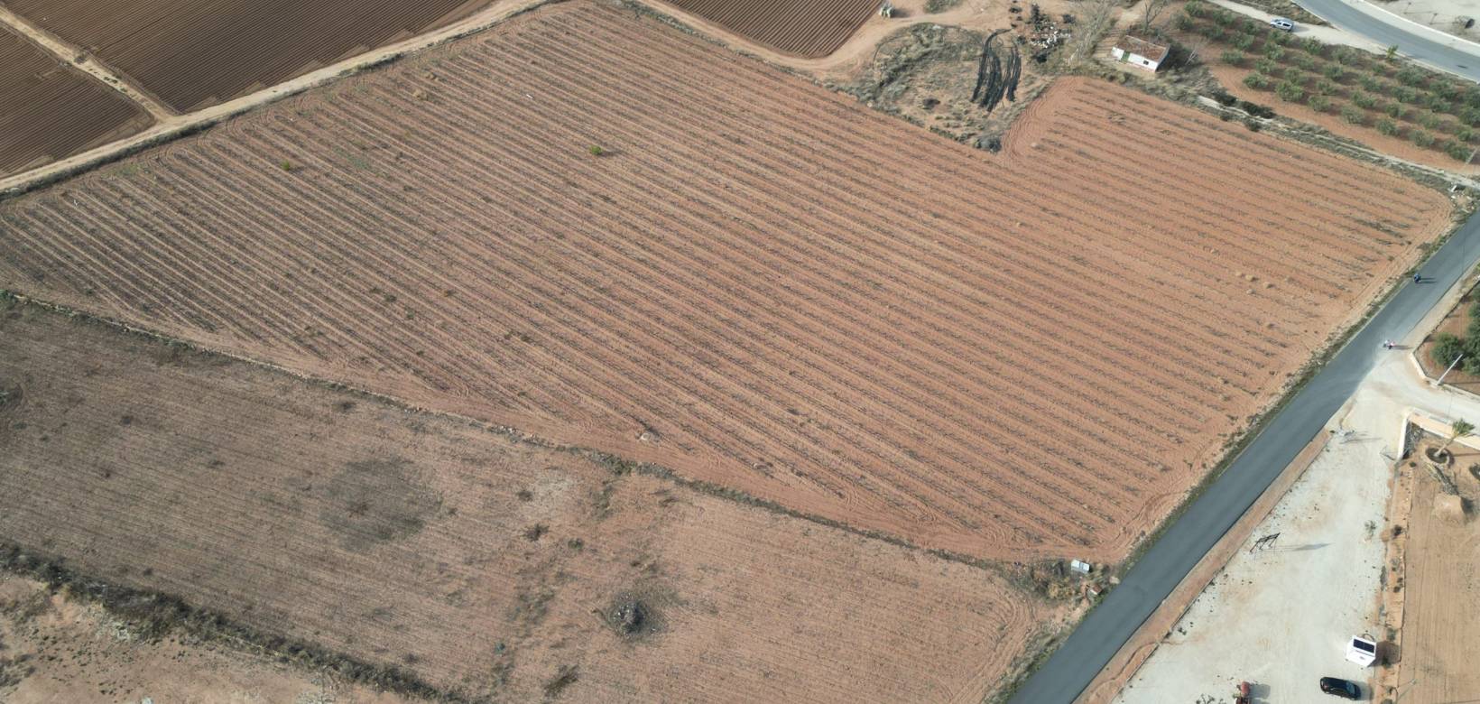 Revente - Grond - Pinoso  - Pinoso