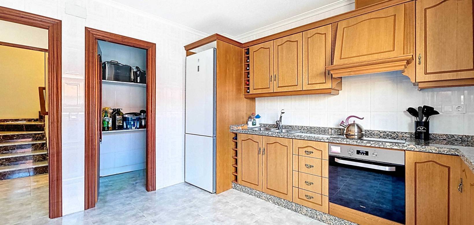 Revente - Herenhuis - Pinoso  - Pinoso