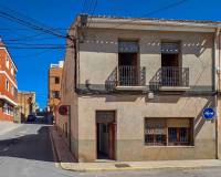 Revente - Herenhuis - Pinoso  - Pinoso