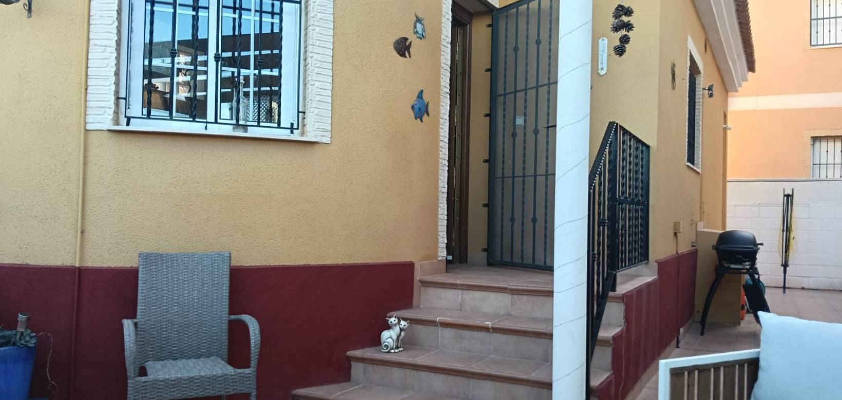 Revente - House - Detached Villa (4) - Los Montesinos - La Herrada