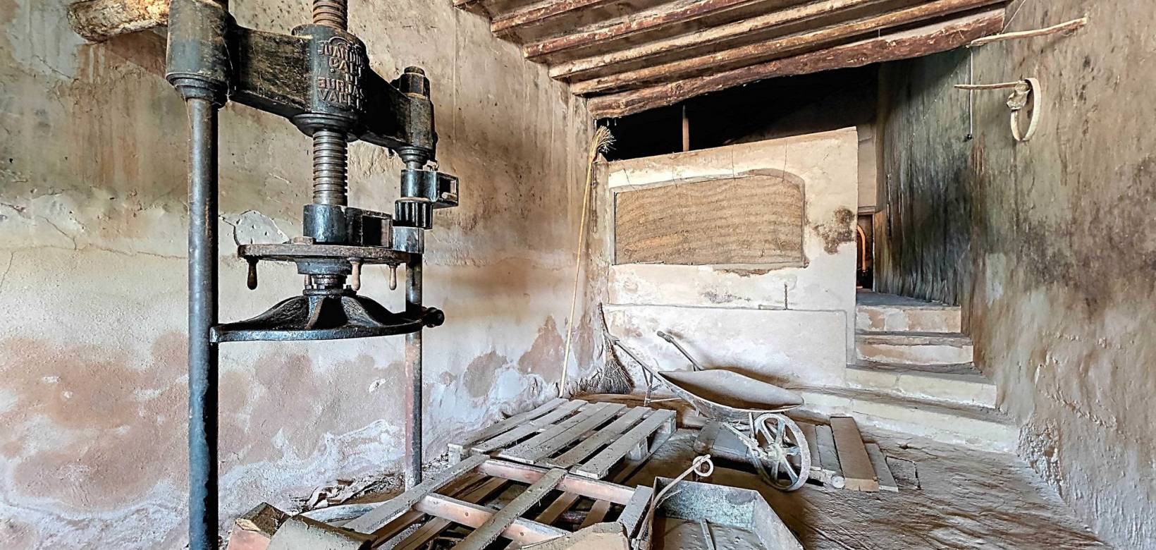 Revente - Landhuis - Pinoso  - Pinoso