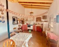 Revente - Maison caverneuse - Barinas