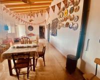 Revente - Maison caverneuse - Barinas