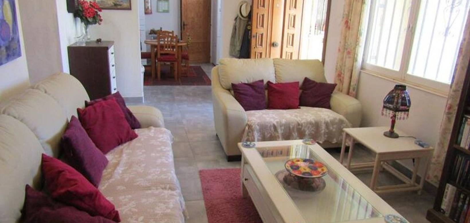 Revente - Maison caverneuse - La Romana