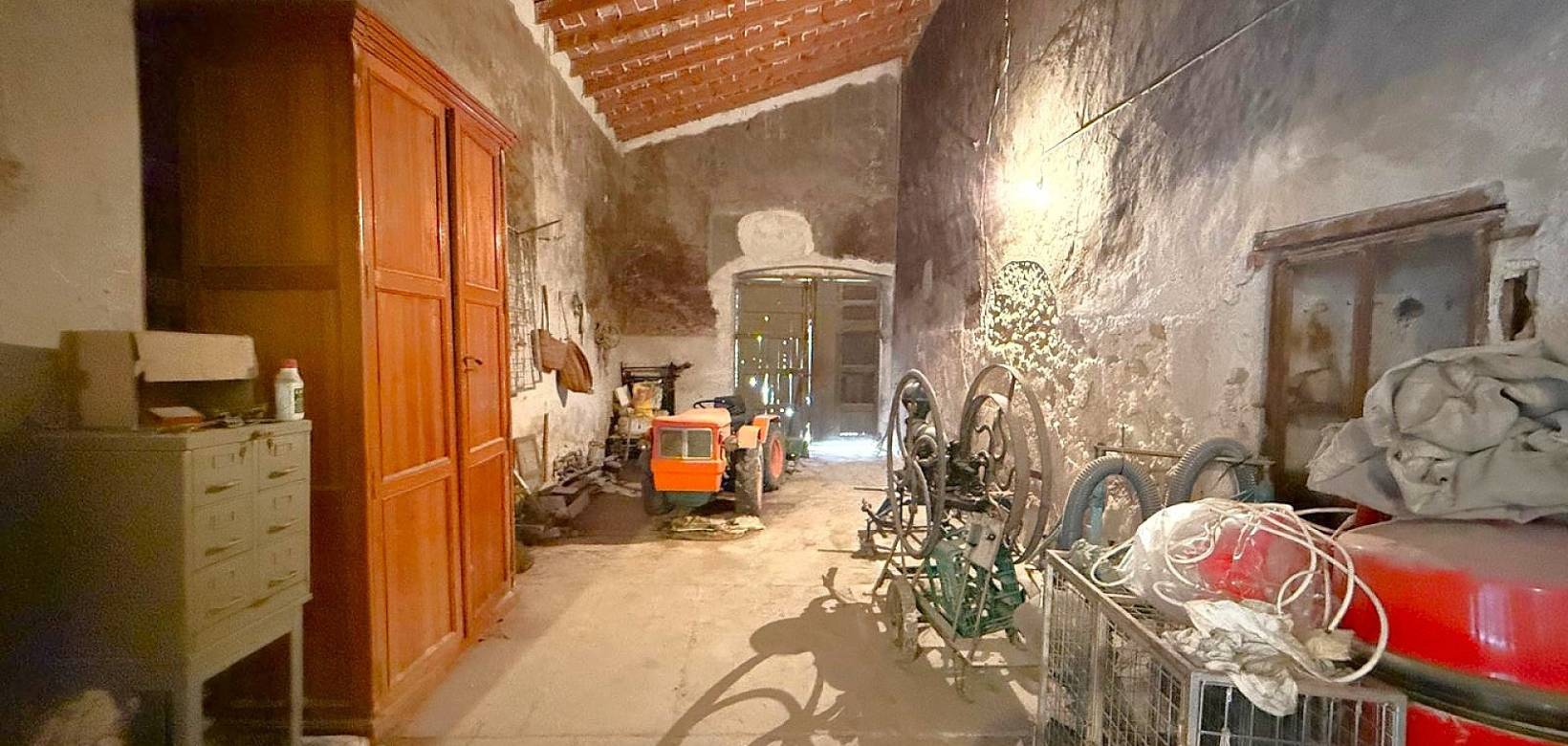 Revente - Maison de campagne - Pinoso  - Encebras