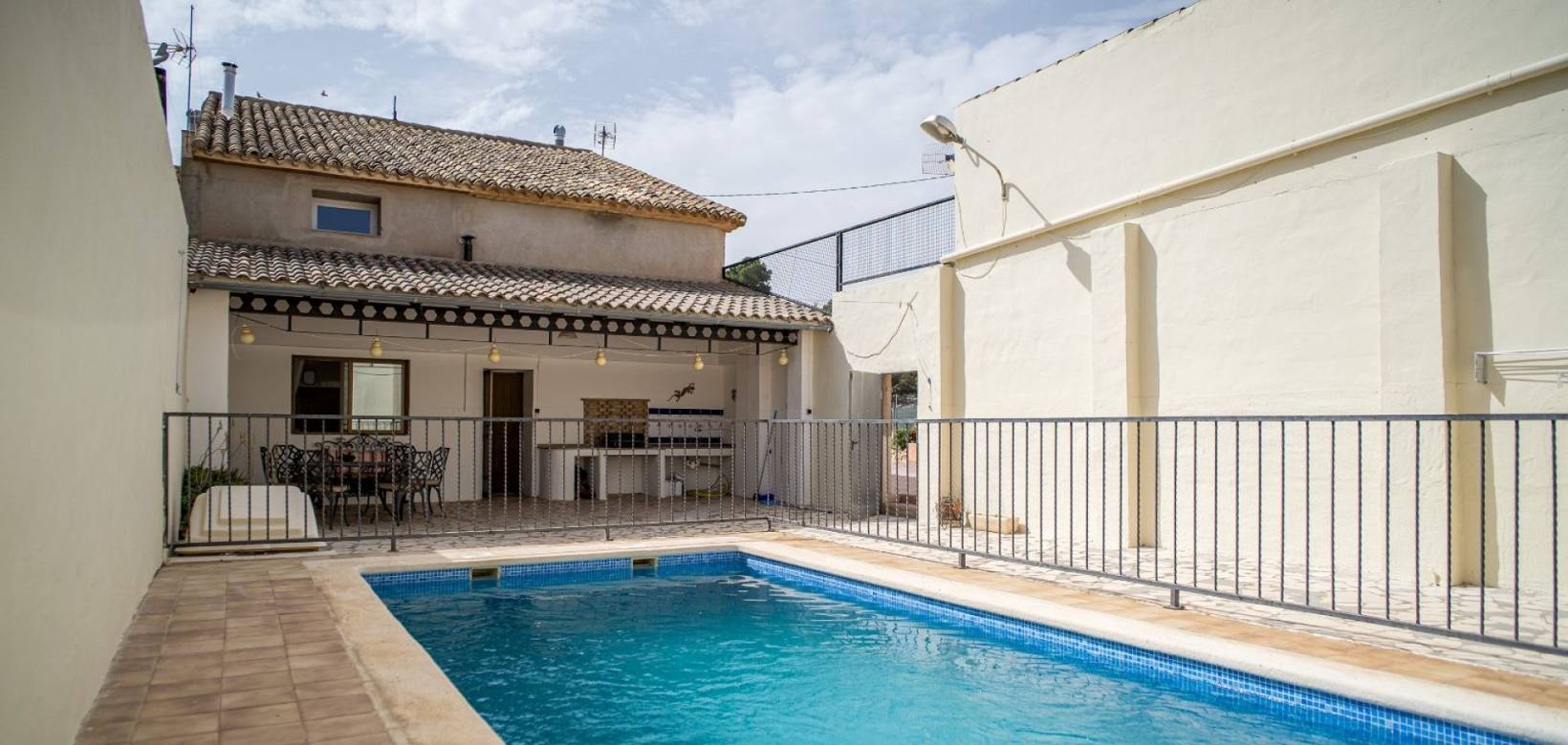 Revente - Maison de campagne - Pinoso  - Pinoso