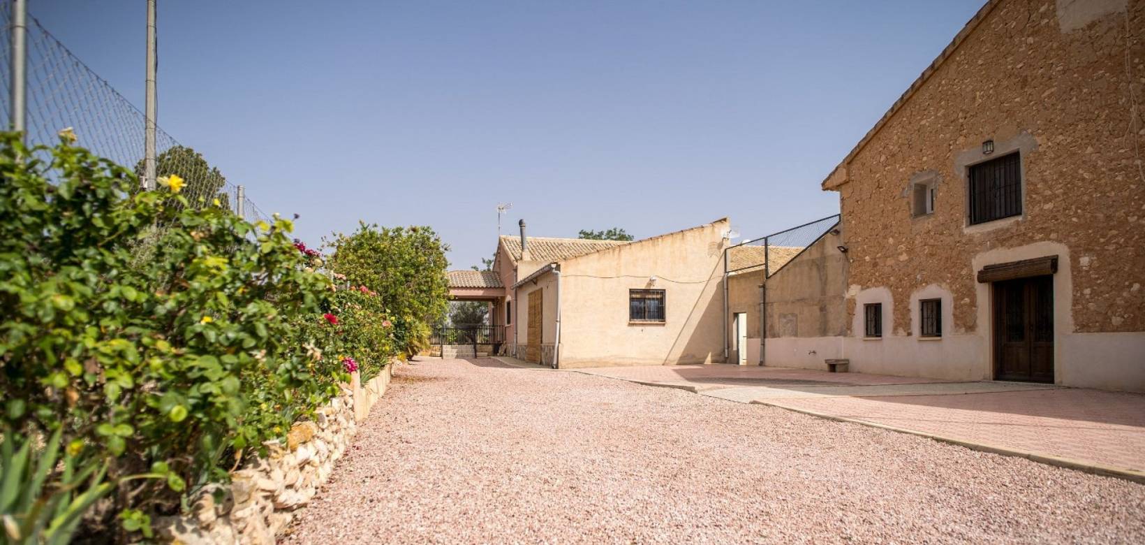Revente - Maison de campagne - Pinoso  - Pinoso