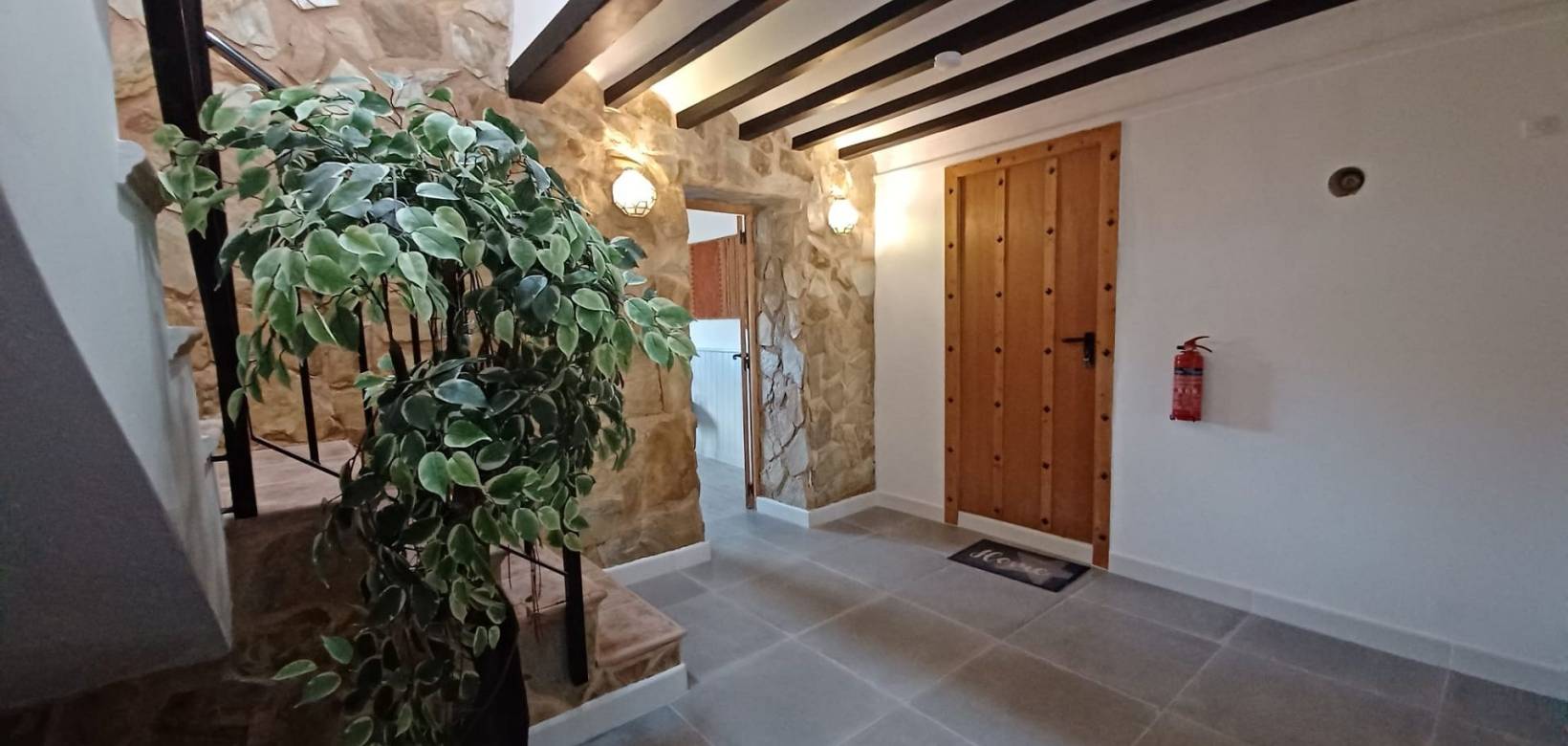 Revente - Maison de campagne - Pinoso  - Pinoso