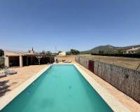 Revente - Maison de campagne - Villena