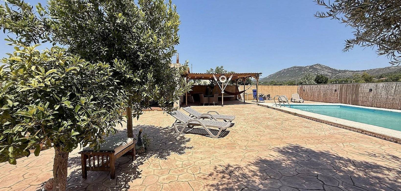 Revente - Maison de campagne - Villena