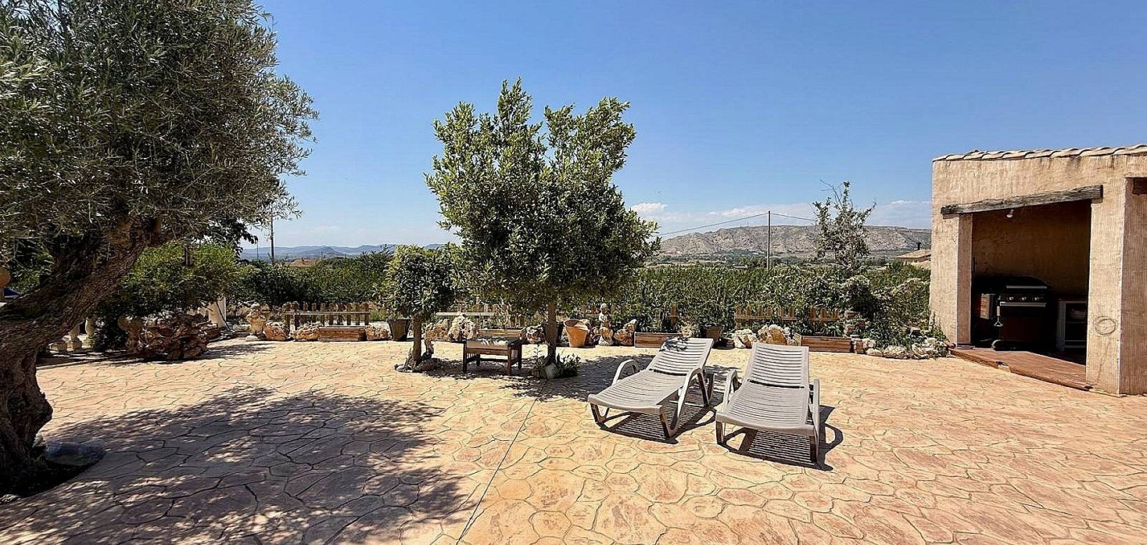 Revente - Maison de campagne - Villena