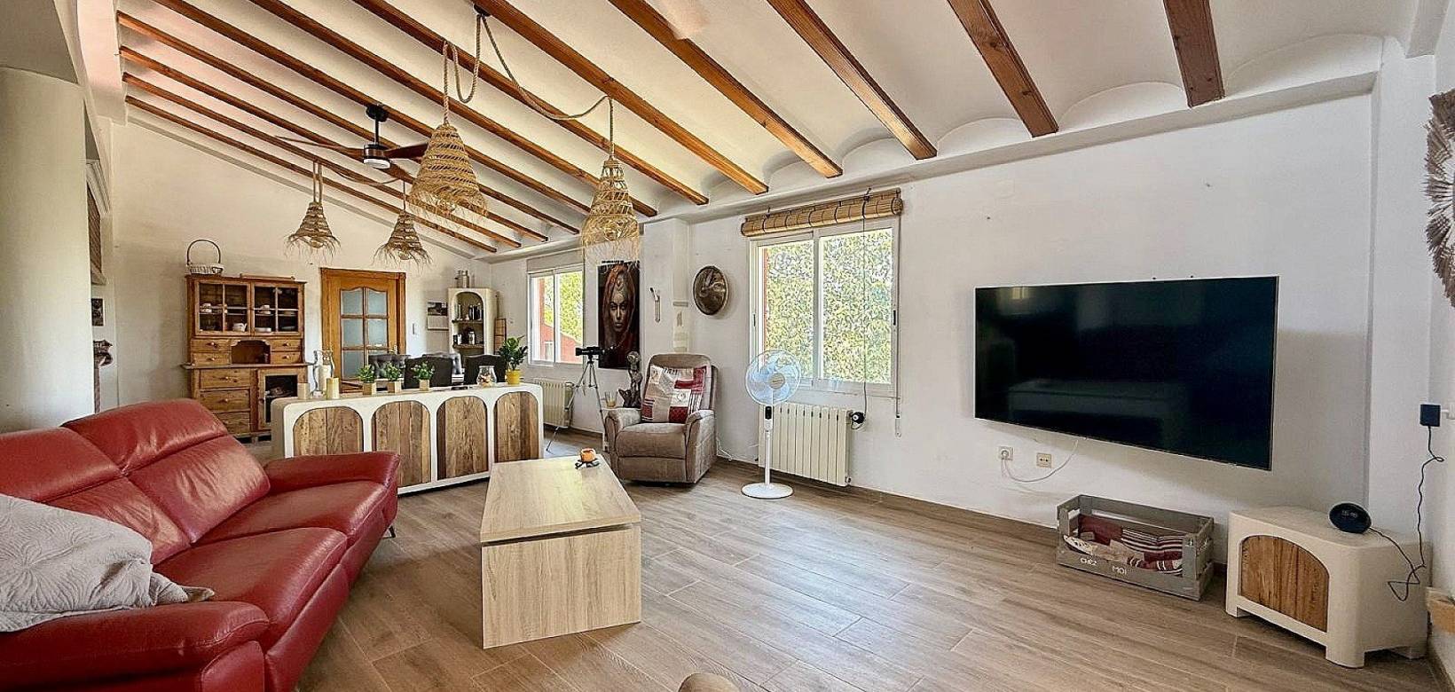 Revente - Maison de campagne - Villena