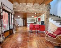 Revente - Maison de campagne - Villena