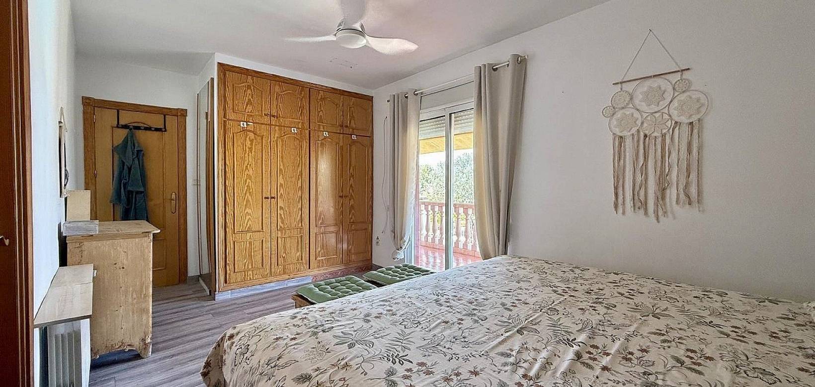 Revente - Maison de campagne - Villena