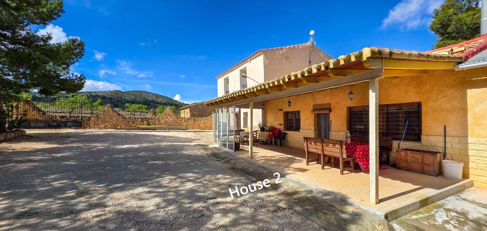 Revente - Maison de campagne - Yecla