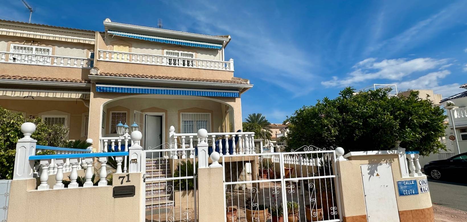 Revente - Townhouse - Ciudad Quesada - Doña Pepa