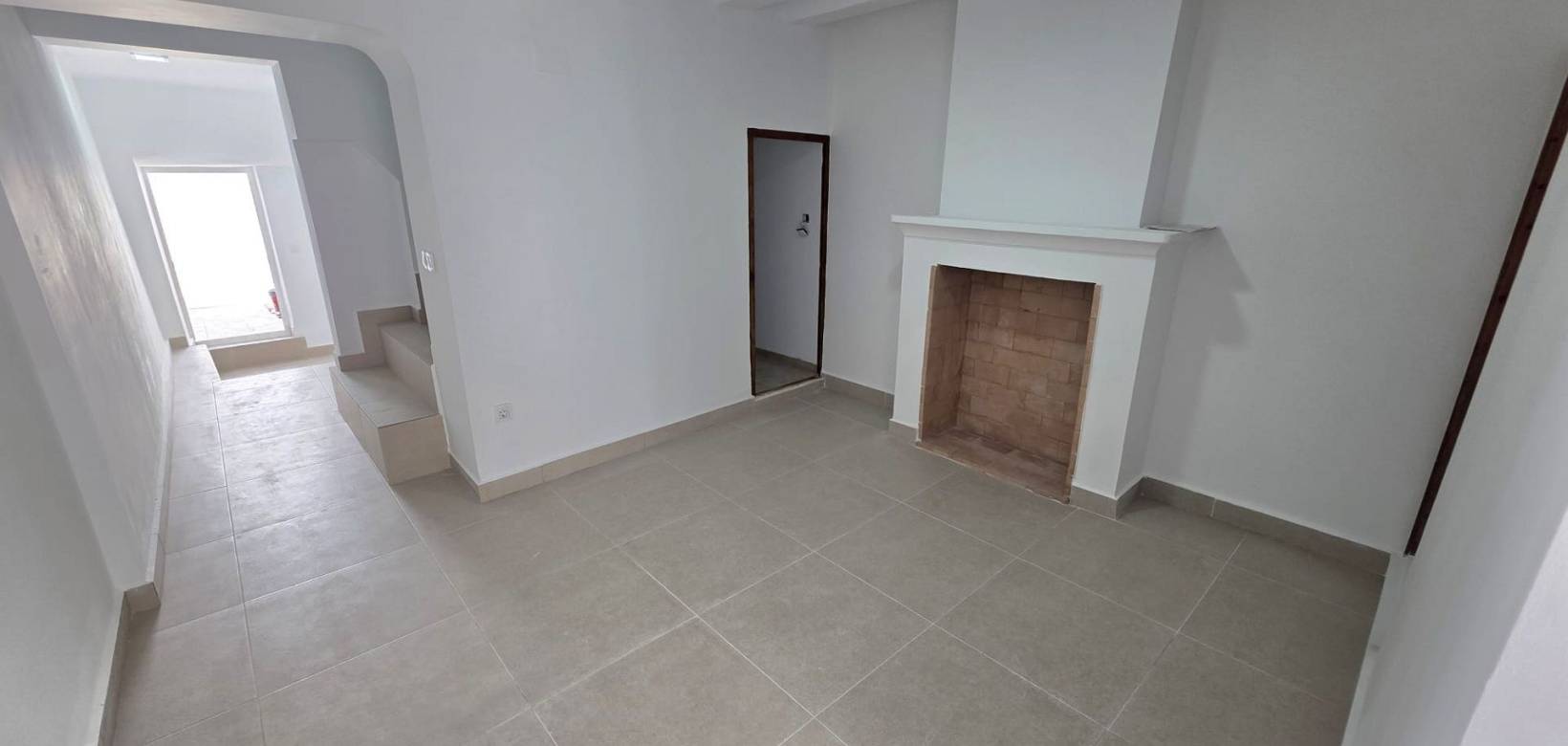 Revente - Townhouse - Pinoso  - El Pinós / Pinoso