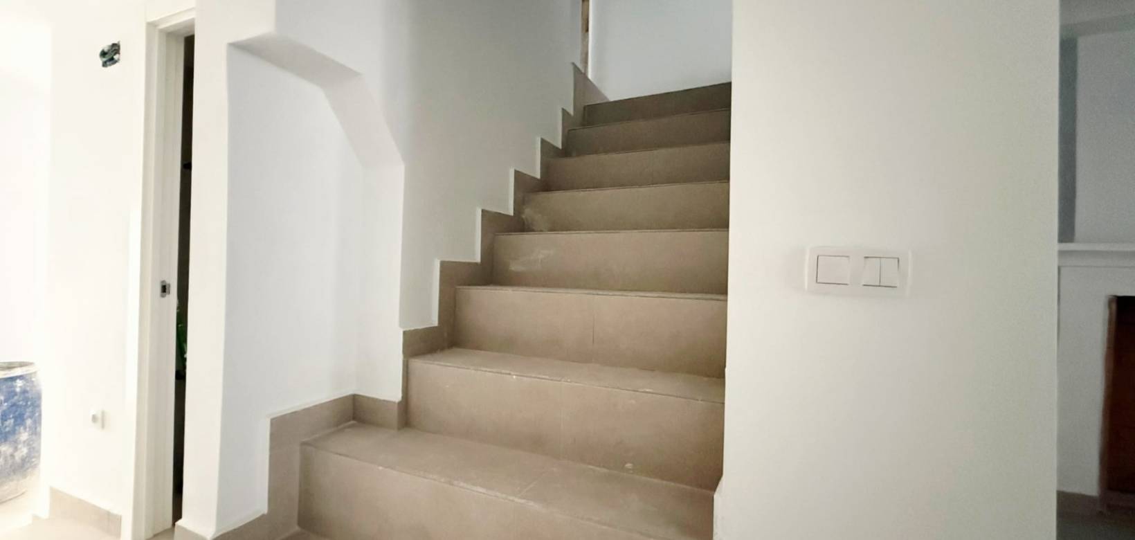Revente - Townhouse - Pinoso  - Pinoso