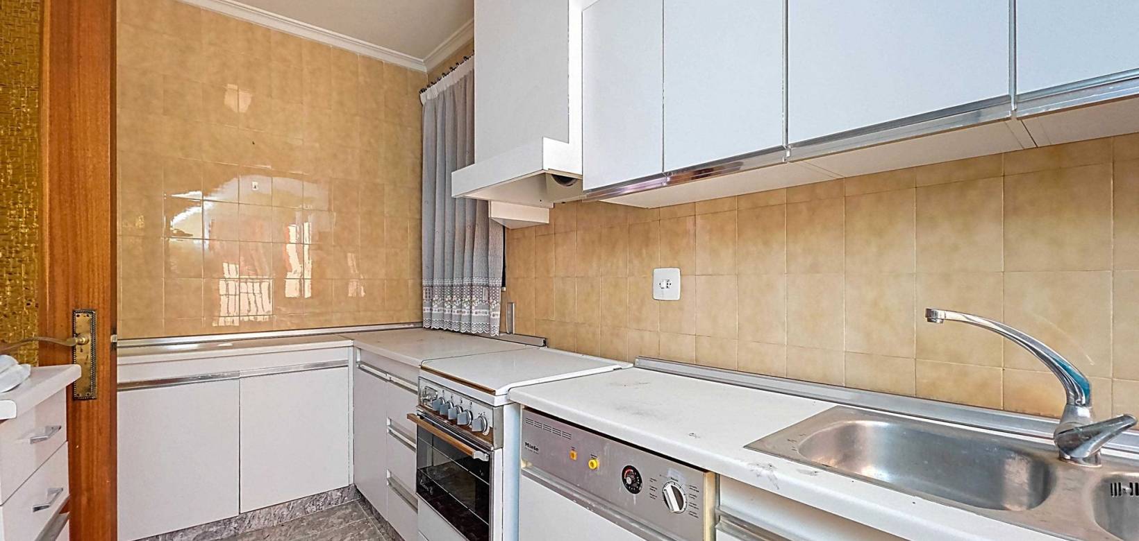 Revente - Townhouse - Pinoso  - Pinoso