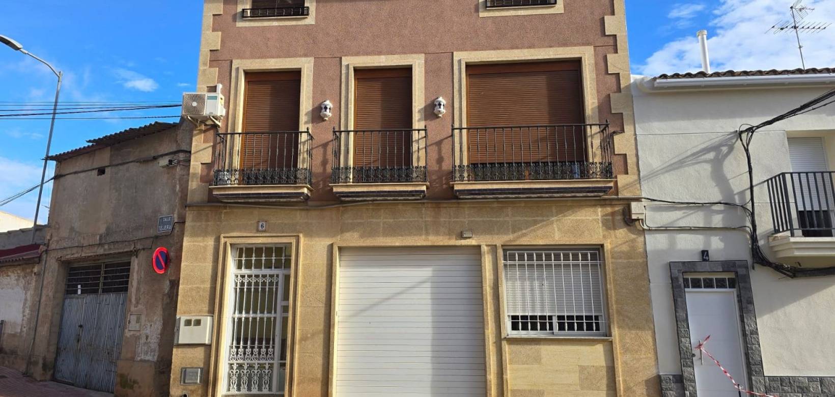 Revente - Townhouse - Sax