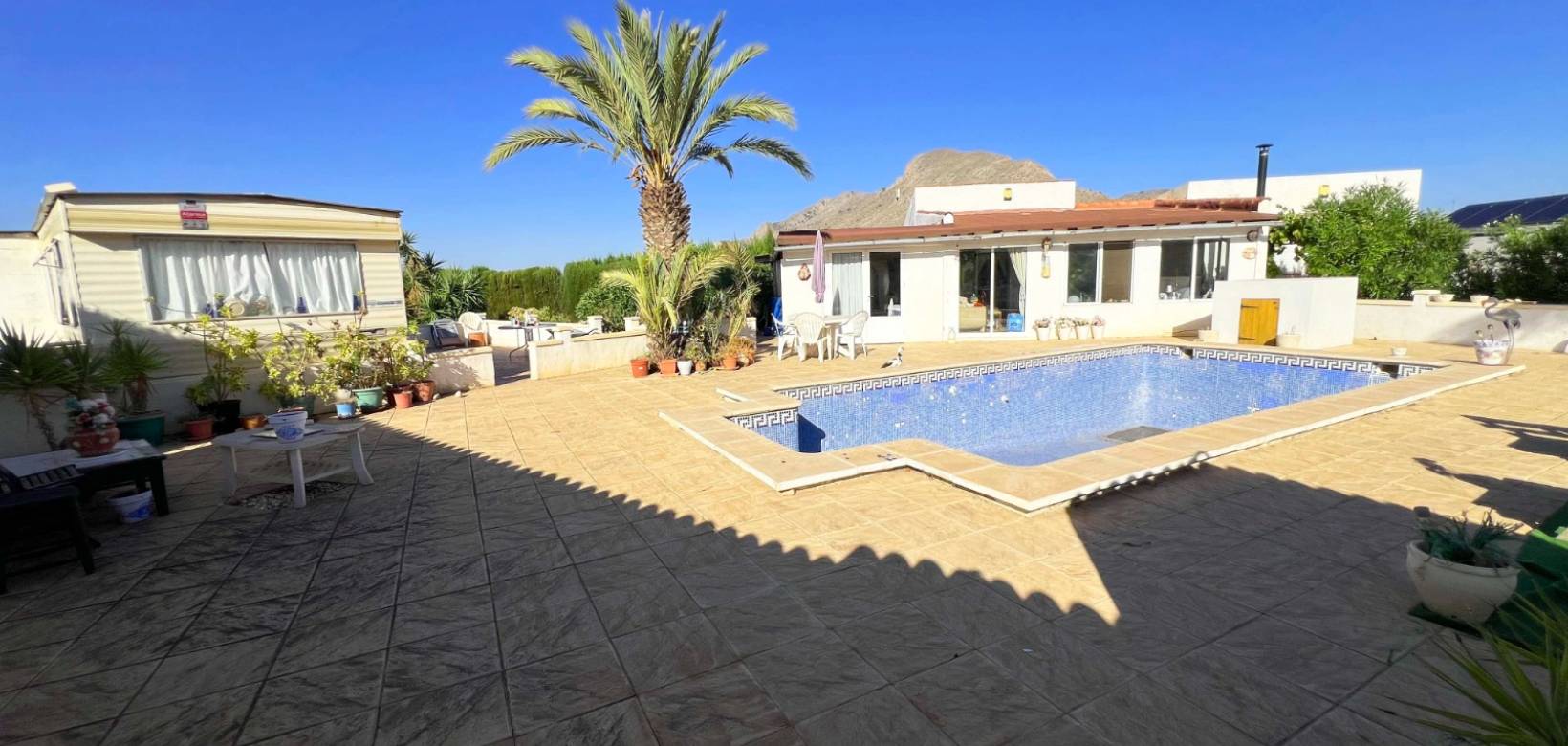 Revente - Villa - Barbarroja