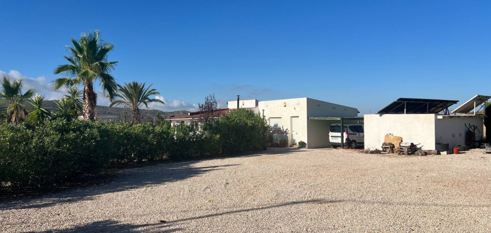 Revente - Villa - Barbarroja