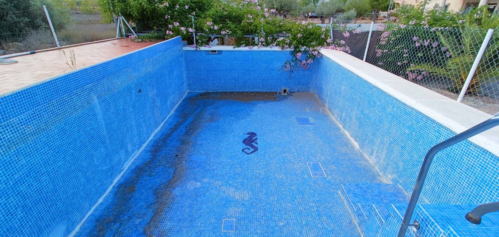 Revente - Villa - Barbarroja