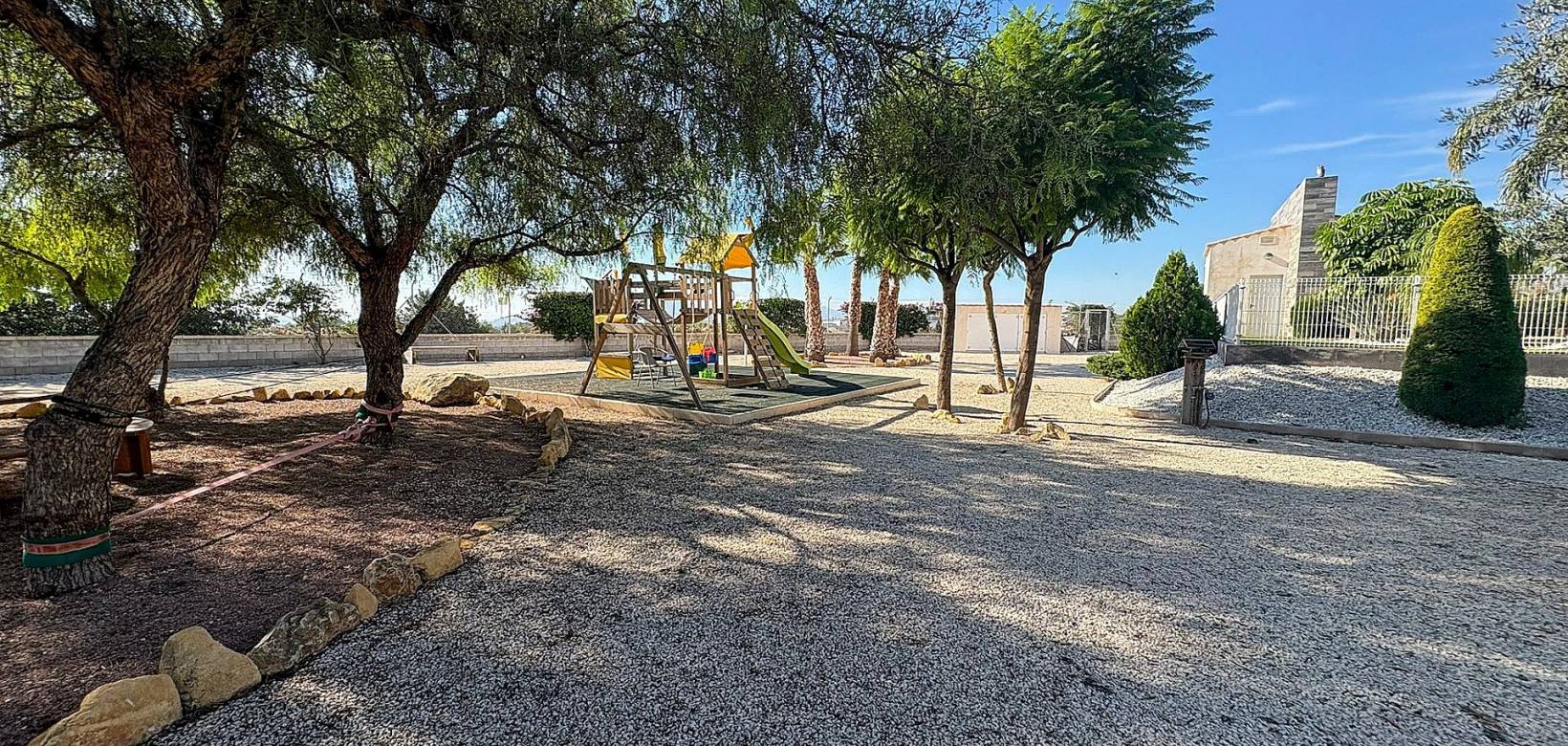 Revente - Villa - Crevillente