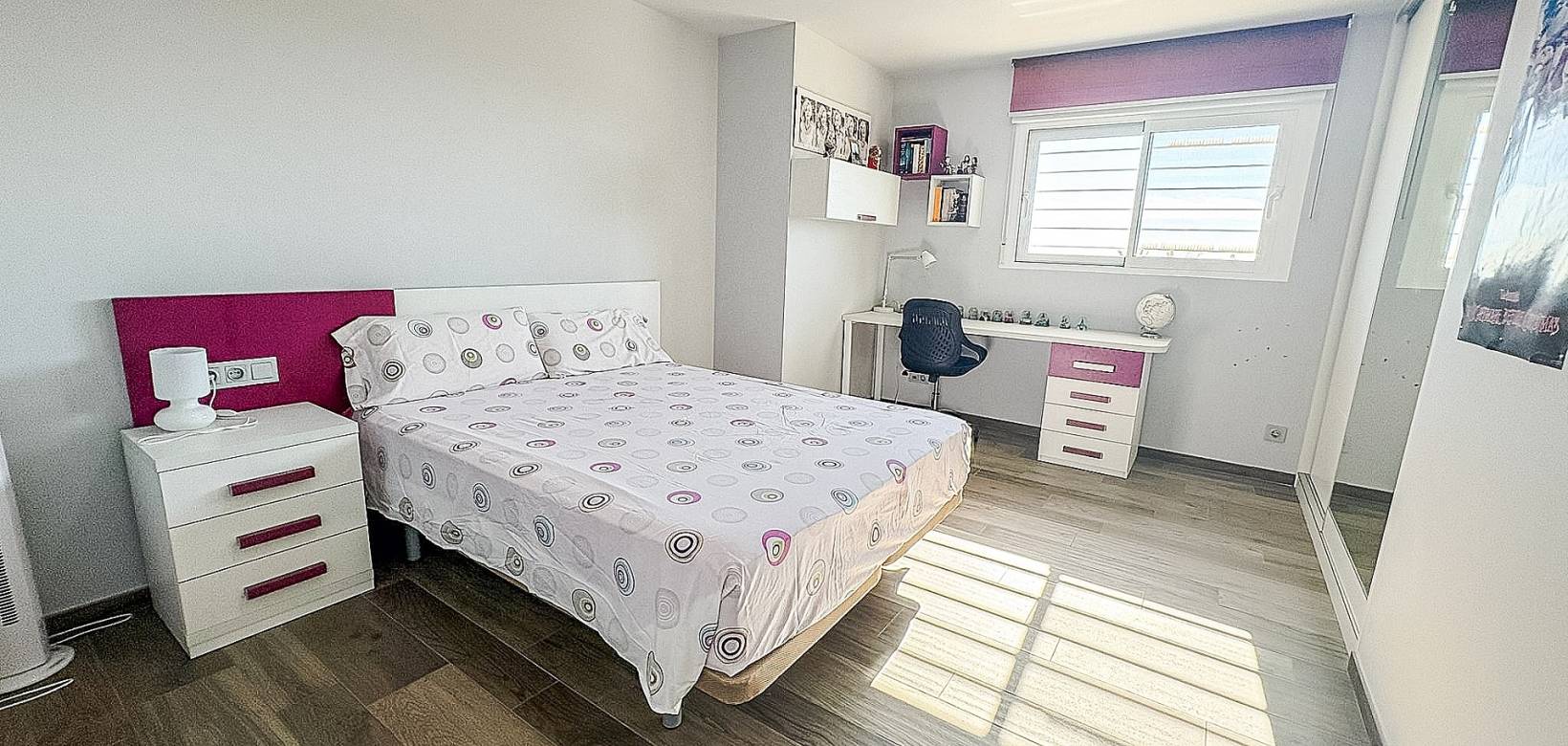 Revente - Villa - Crevillente