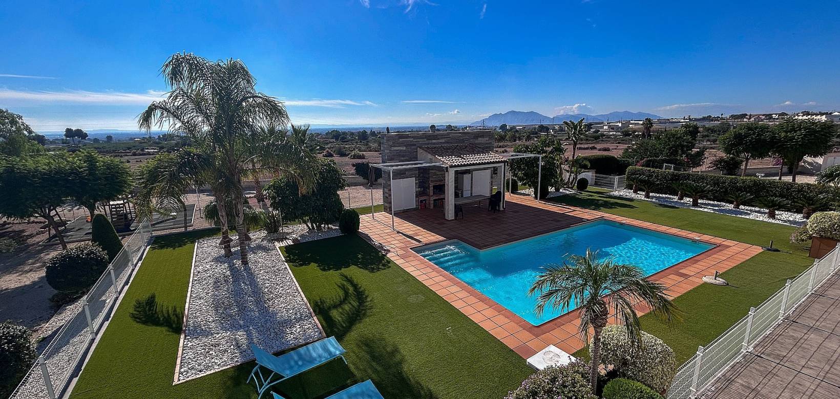 Revente - Villa - Crevillente