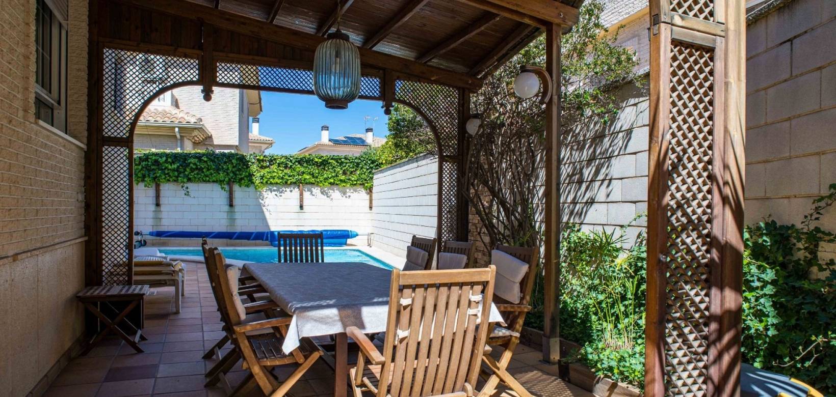 Revente - Villa - Elda