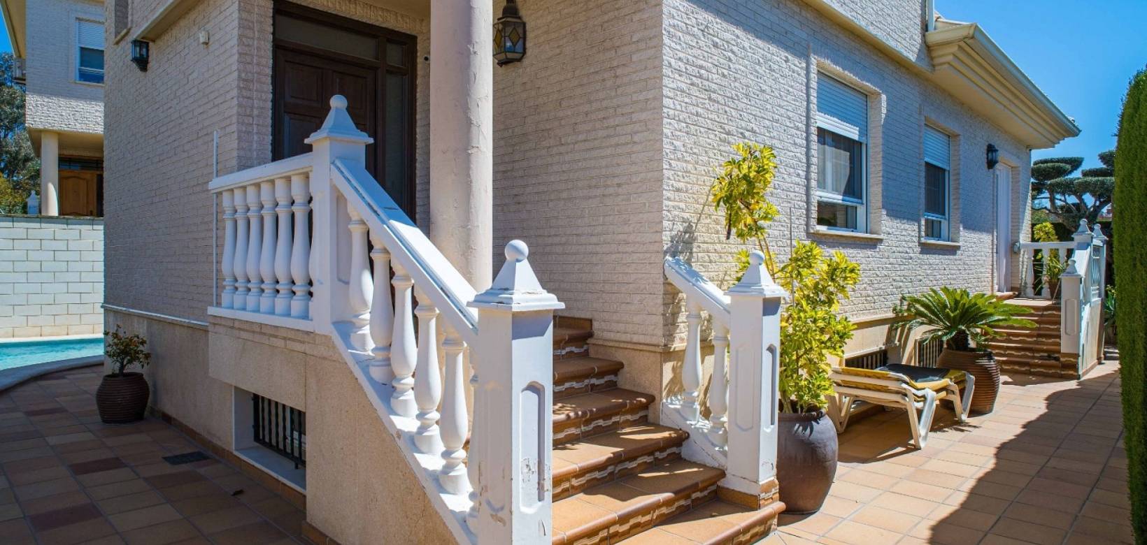 Revente - Villa - Elda