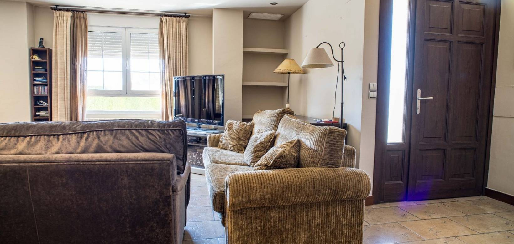 Revente - Villa - Elda