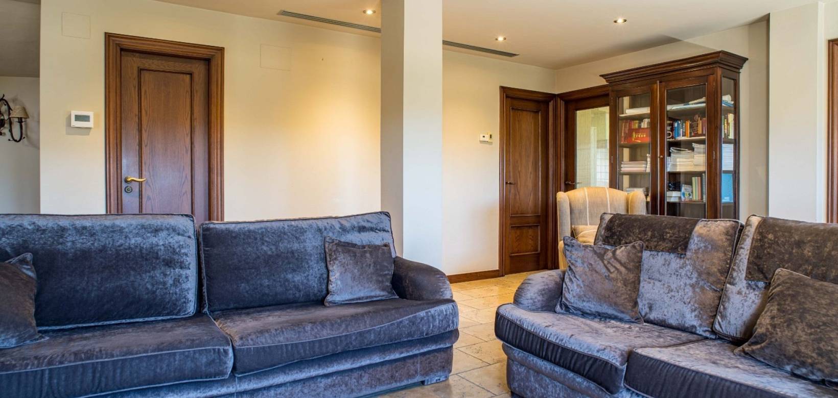 Revente - Villa - Elda