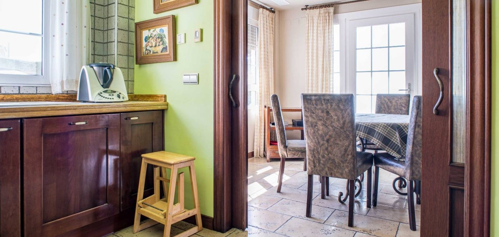 Revente - Villa - Elda